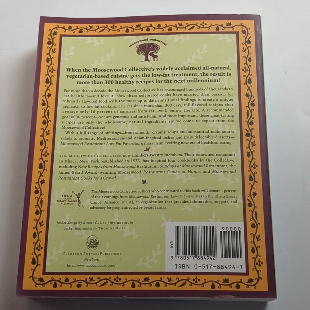 Moosewood Restaurant Low-Fat Favorites Cookbook - Picture 2 of 9